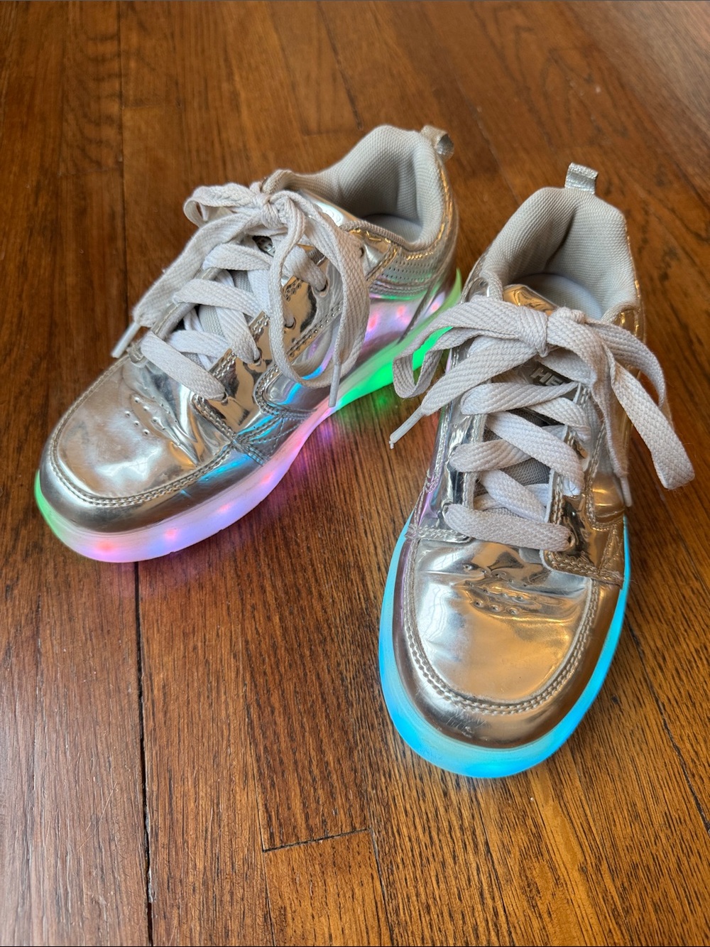Heelys Metallic Silver Light-Up kids rolling sneakers